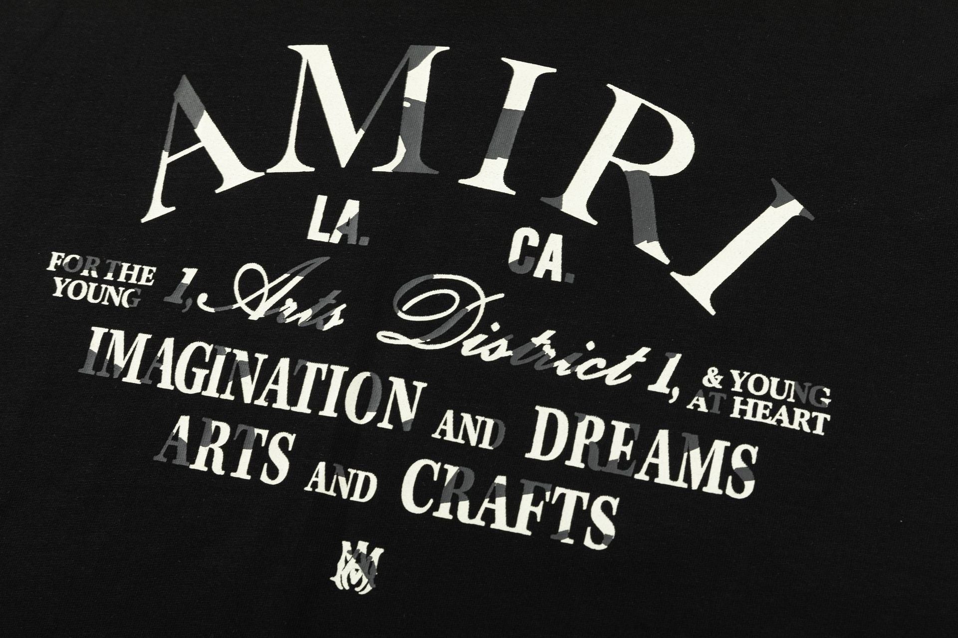 AMlRl Men's Distressed Arts District T-Shirt